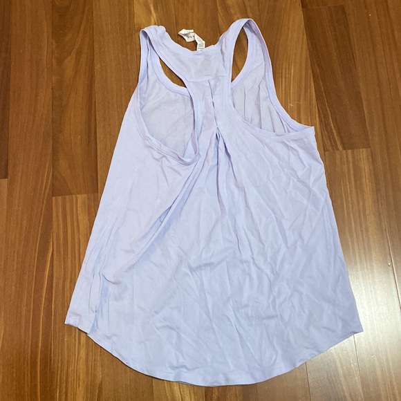 lululemon love tank - Picture 2 of 3
